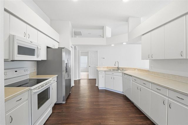 1452 BAYTHORN DRIVE, Wesley Chapel, FL 33543