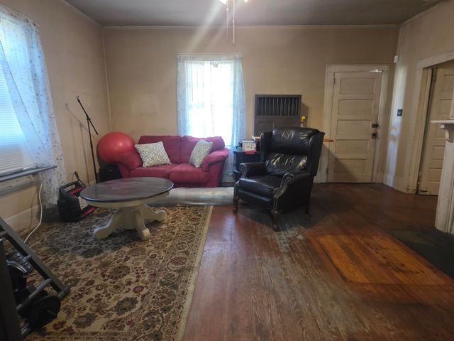 2 3rd Street, Inman, SC 29349