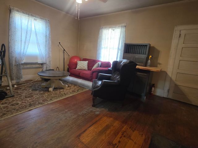 2 3rd Street, Inman, SC 29349