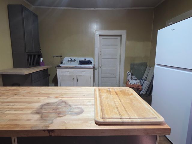 2 3rd Street, Inman, SC 29349