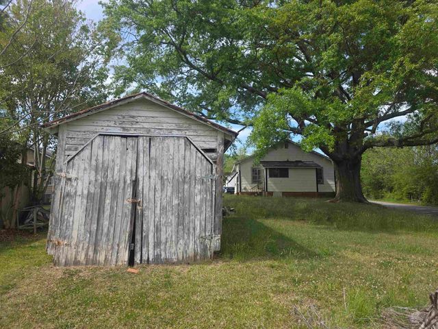 2 3rd Street, Inman, SC 29349