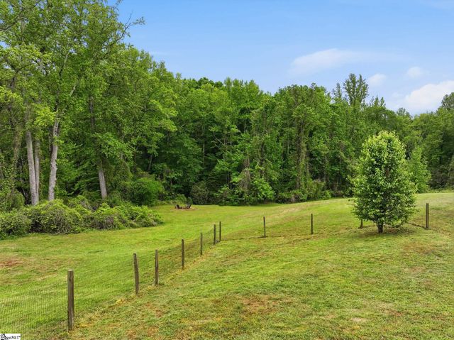 524 Mount Tabor Church Road, Pickens, SC 29671