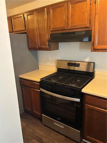 798 Windchase Lane, Stone Mountain, GA 30083