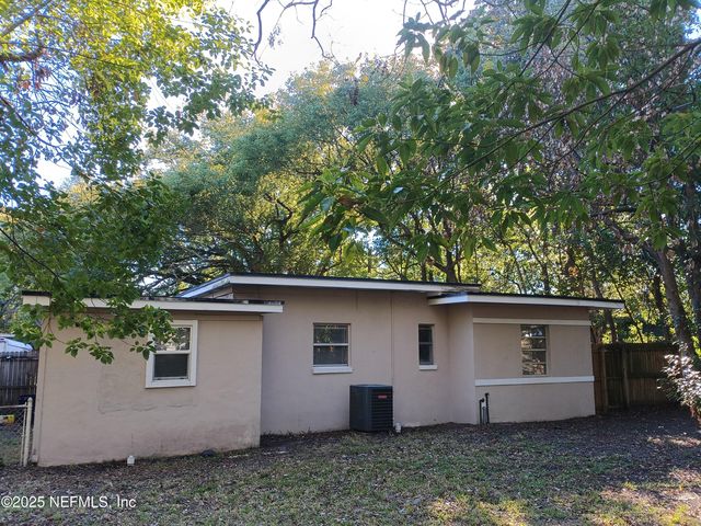 4819 IRVINGTON Avenue, Jacksonville, FL 32210