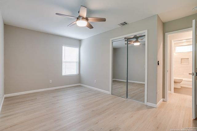323 SENOVA DR, San Antonio, TX 78216