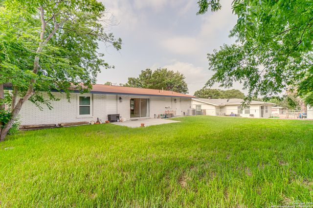 323 SENOVA DR, San Antonio, TX 78216