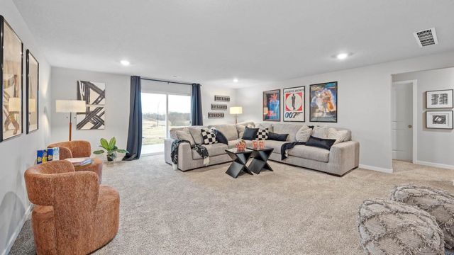 2874 Grassland Court, Hiawatha, IA 52233