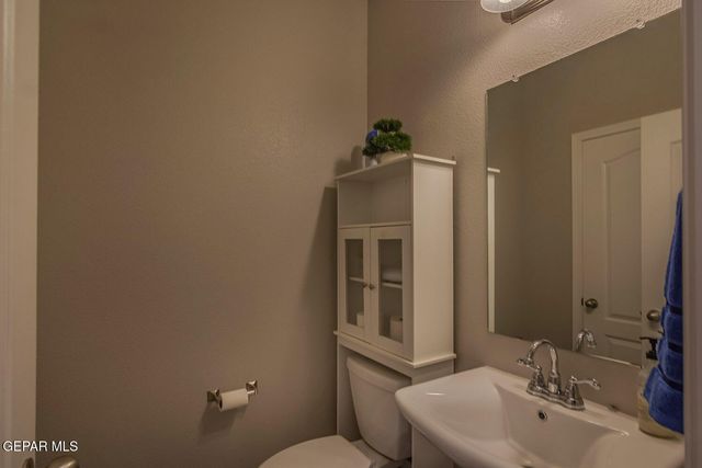 7810 ENCHANTED CLIFF Drive, El Paso, TX 79911