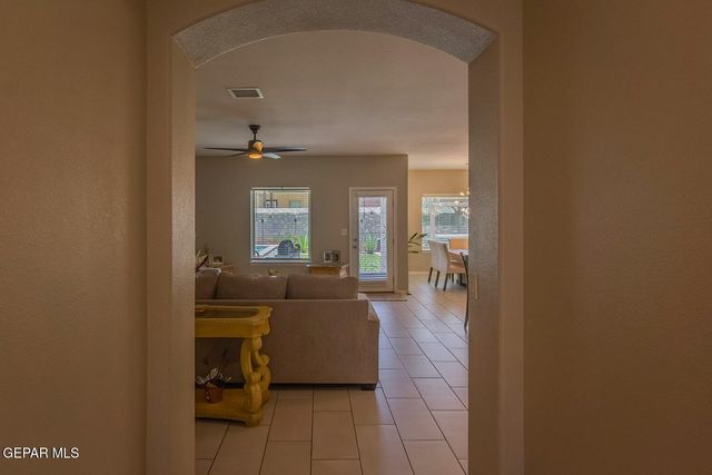 7810 ENCHANTED CLIFF Drive, El Paso, TX 79911