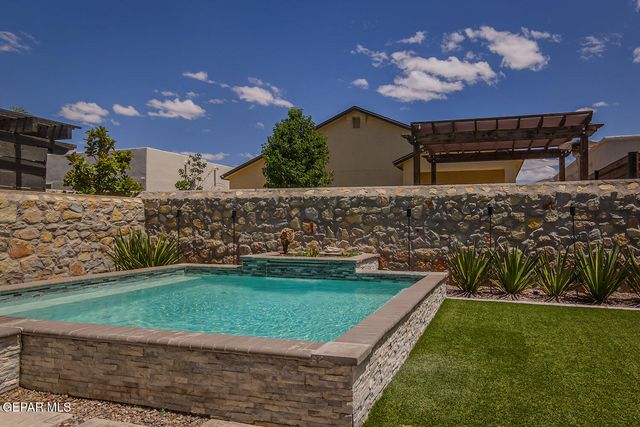 7810 ENCHANTED CLIFF Drive, El Paso, TX 79911