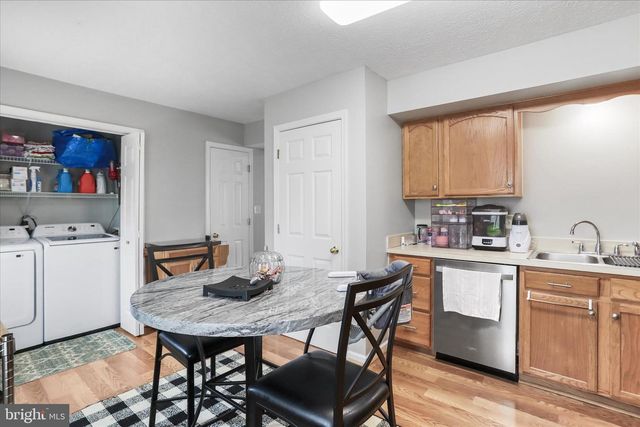 416 RIDGEFIELD AVE, Stephens City, VA 22655