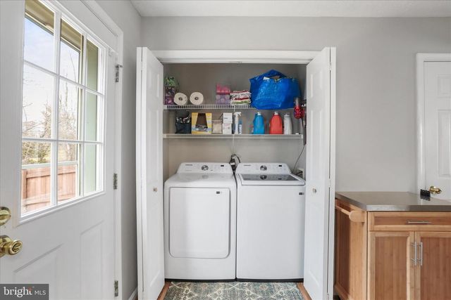 416 RIDGEFIELD AVE, Stephens City, VA 22655