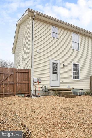 416 RIDGEFIELD AVE, Stephens City, VA 22655