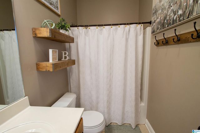 665 WOODLAND CIRCLE, Odenville, AL 35120