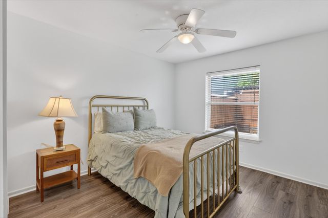 13635 Weald Green Street, Dallas, TX 75240