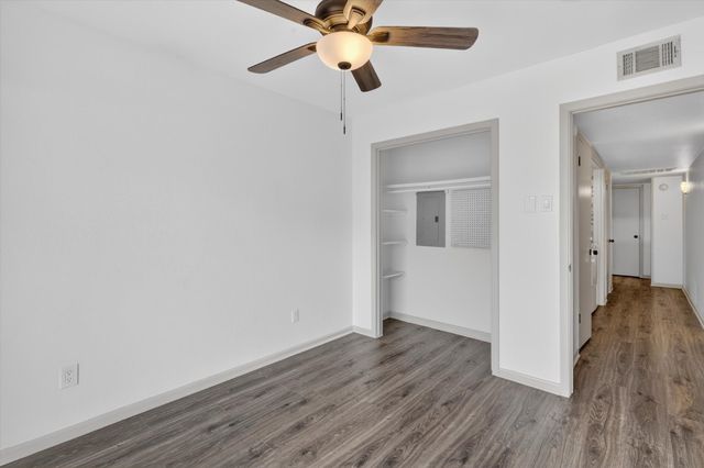 13635 Weald Green Street, Dallas, TX 75240