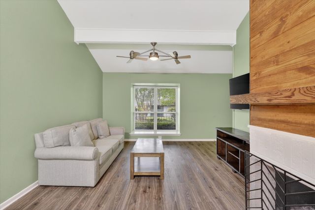 13635 Weald Green Street, Dallas, TX 75240