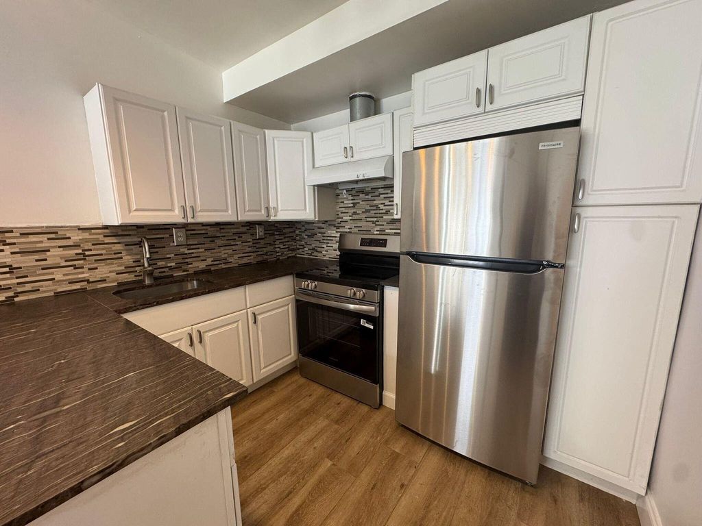 1311 NE 42ND Street, Pompano Beach, FL 33064
