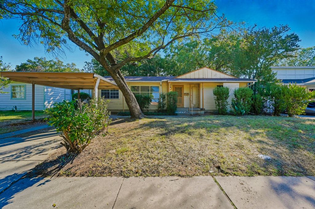 1902 Waldrop Street, Irving, TX 75061