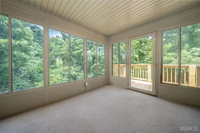 1920 Anna Leah Lane, Washington, MO 63090