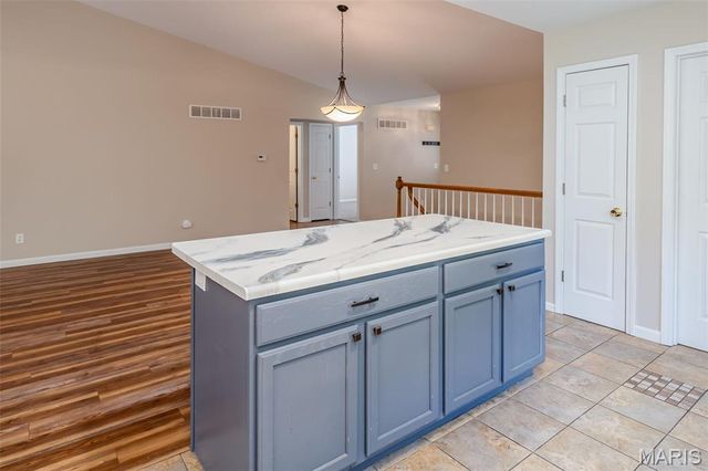 1920 Anna Leah Lane, Washington, MO 63090
