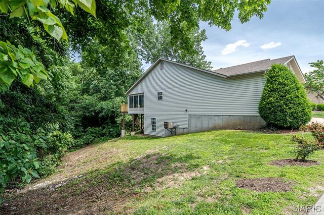 1920 Anna Leah Lane, Washington, MO 63090