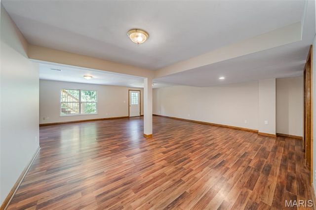 1920 Anna Leah Lane, Washington, MO 63090