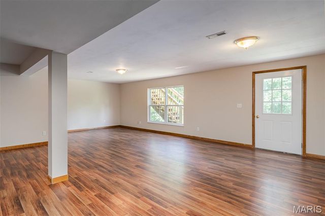 1920 Anna Leah Lane, Washington, MO 63090