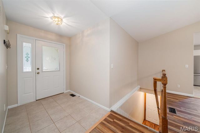 1920 Anna Leah Lane, Washington, MO 63090
