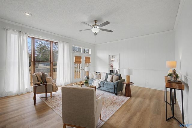 4004 Dotson Drive SE, Huntsville, AL 35802