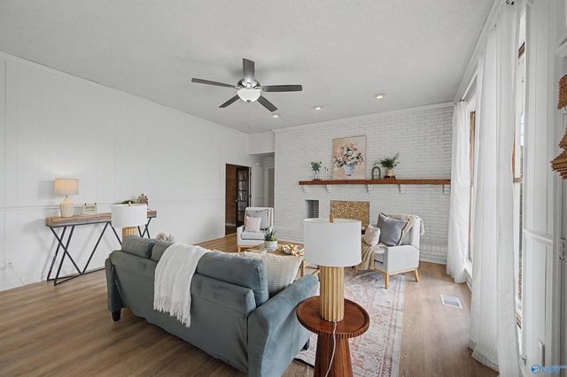 4004 Dotson Drive SE, Huntsville, AL 35802