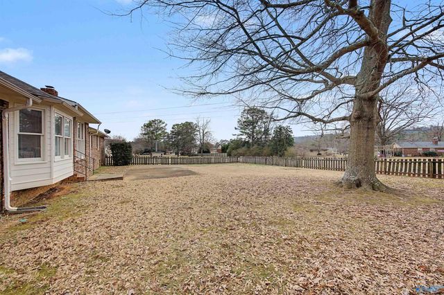 4004 Dotson Drive SE, Huntsville, AL 35802