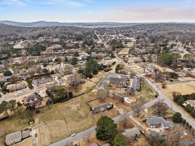 4004 Dotson Drive SE, Huntsville, AL 35802