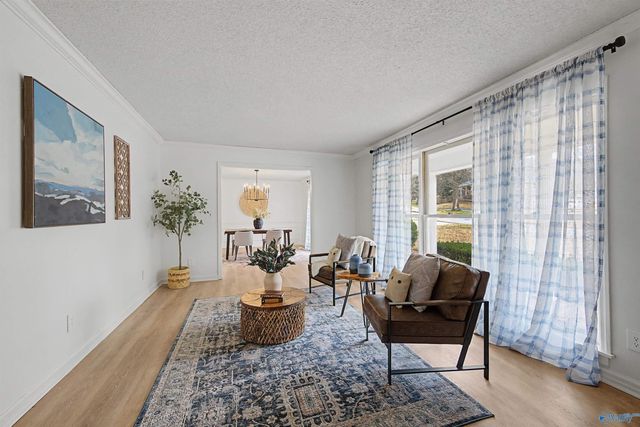 4004 Dotson Drive SE, Huntsville, AL 35802