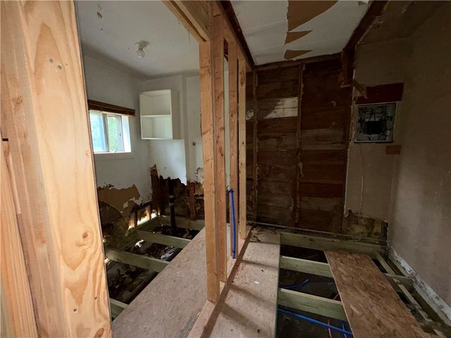 1806 N C Street, Rogers, AR 72756