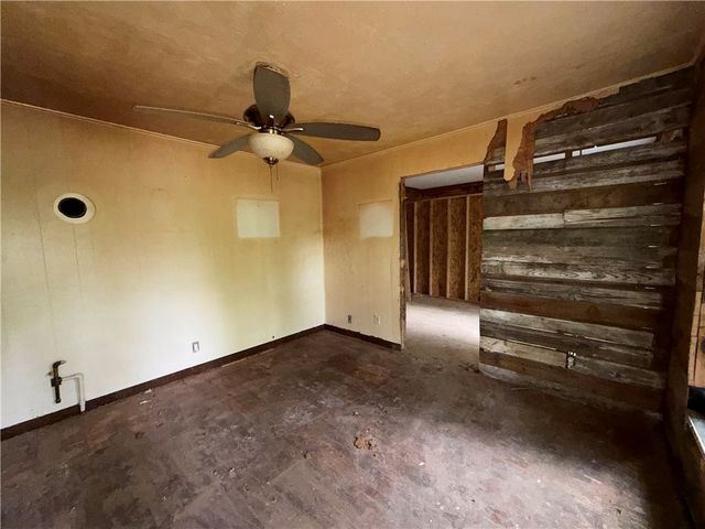 1806 N C Street, Rogers, AR 72756