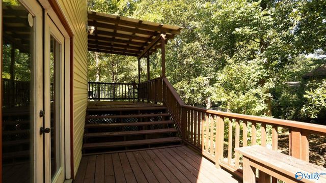 503 Farmingdale Road SE, Huntsville, AL 35803