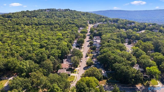 503 Farmingdale Road SE, Huntsville, AL 35803