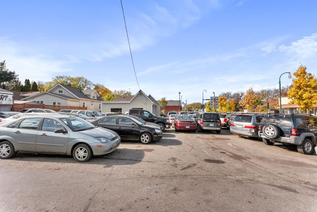 4201 E Lake Street, Minneapolis, MN 55406