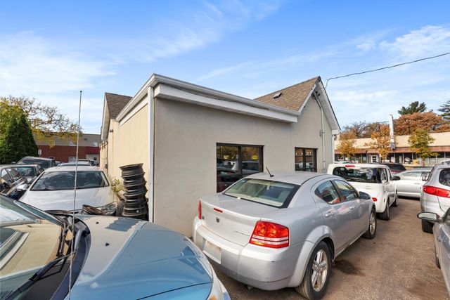 4201 E Lake Street, Minneapolis, MN 55406