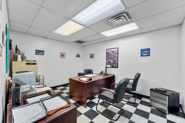 4201 E Lake Street, Minneapolis, MN 55406