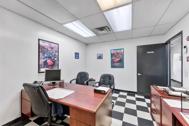 4201 E Lake Street, Minneapolis, MN 55406