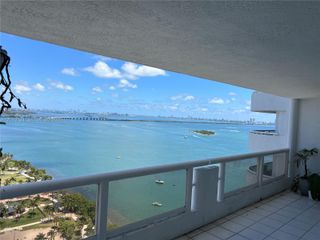 1717 N Bayshore Dr A-3039, Miami, FL 33132