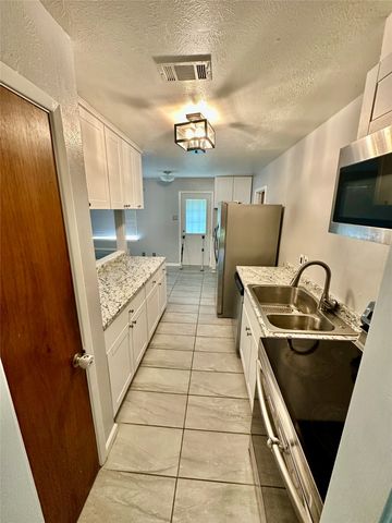 1110 Barclay Drive, Mesquite, TX 75149