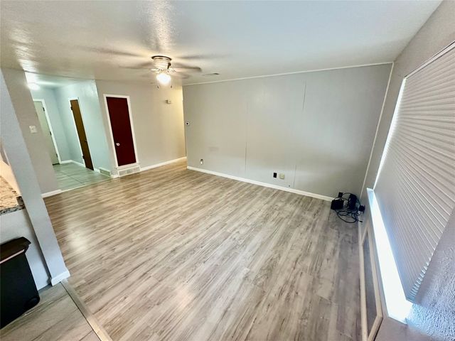 1110 Barclay Drive, Mesquite, TX 75149