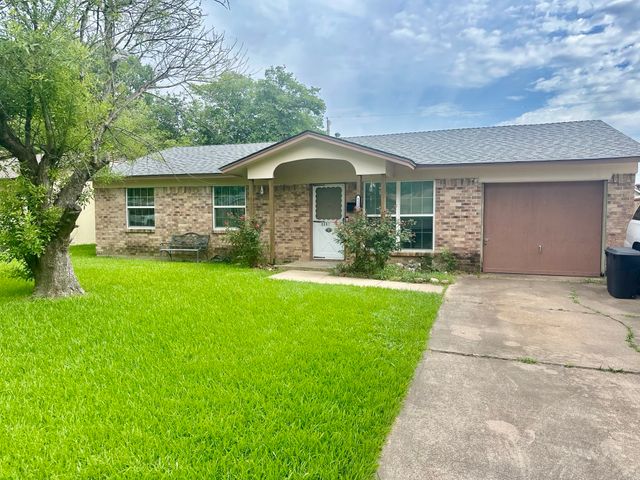 1110 Barclay Drive, Mesquite, TX 75149