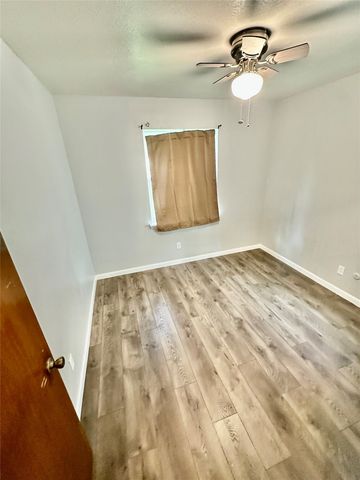1110 Barclay Drive, Mesquite, TX 75149