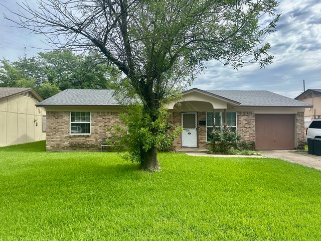 1110 Barclay Drive, Mesquite, TX 75149
