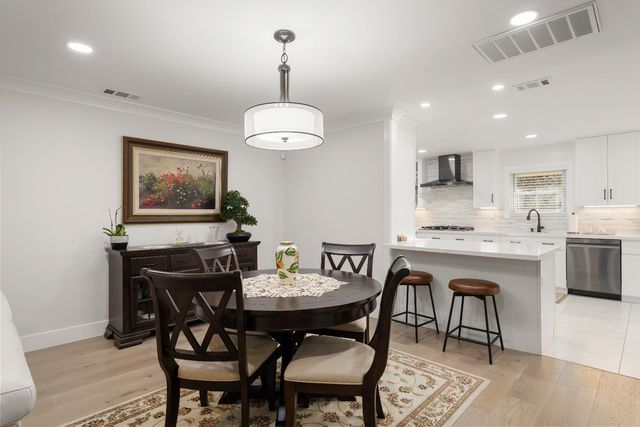 5015 Sudbury Way, Carmichael, CA 95608