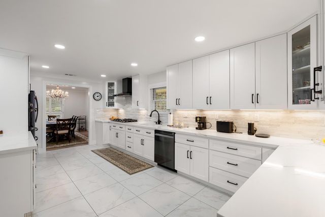 5015 Sudbury Way, Carmichael, CA 95608